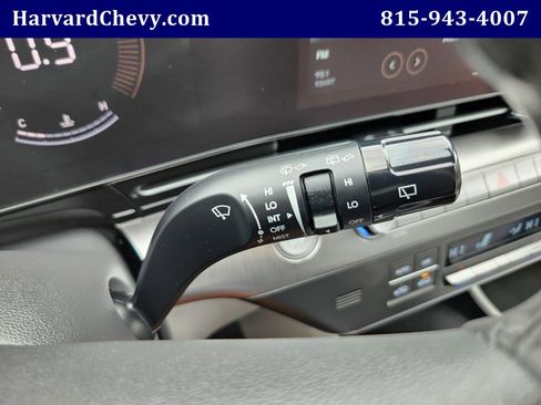 Used 2025 Hyundai Kona SEL image 19