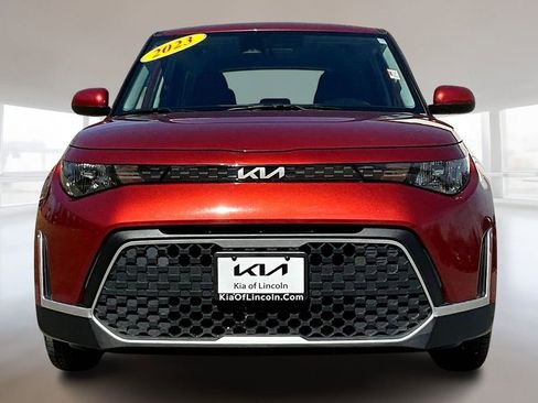 Used 2023 Kia Soul LX FWD image 2
