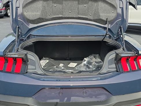 New 2025 Ford Mustang Dark Horse image 15