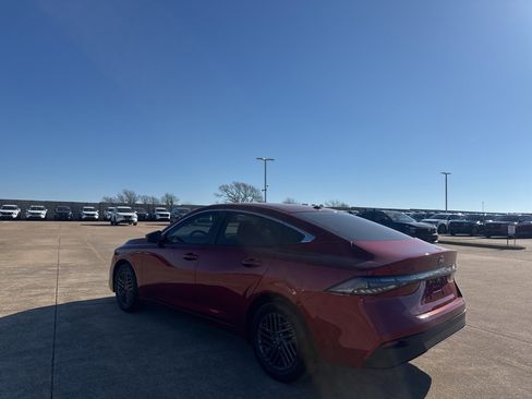 Certified 2026 Nissan Sentra SV image 15