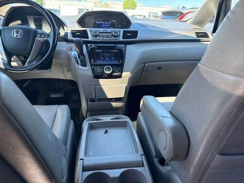 Used 2015 Honda Odyssey EX-L image 15