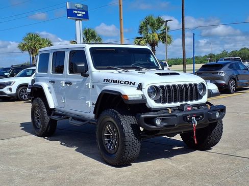Used 2024 Jeep Wrangler Unlimited Rubicon 392 AWD/4WD image 7
