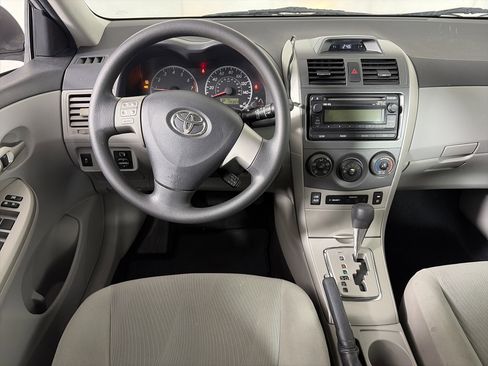 Used 2012 Toyota Corolla LE image 41