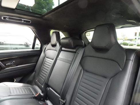 Used 2024 Land Rover Range Rover Sport AWD/4WD image 15