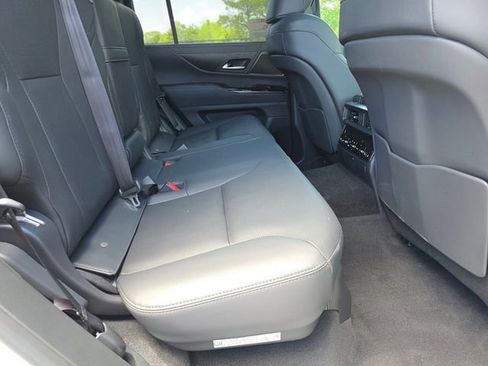 New 2026 Lexus LX 700h Overtrail AWD/4WD image 13