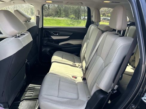 Used 2021 Subaru Ascent Premium w/ Convenience Package image 20
