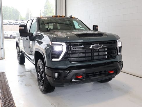 New 2026 Chevrolet Silverado 2500 LT w/ Trail Boss Package AWD/4WD image 2
