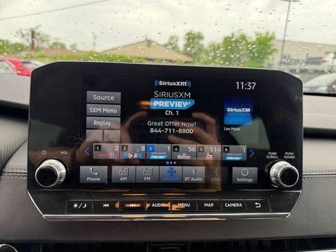 Used 2023 Mitsubishi Outlander SE AWD/4WD image 17