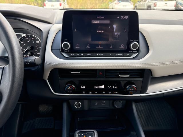 Certified 2023 Nissan Rogue SV FWD image 19