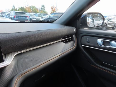 New 2026 Ford Explorer Tremor w/ Tremor Convenience Package image 11