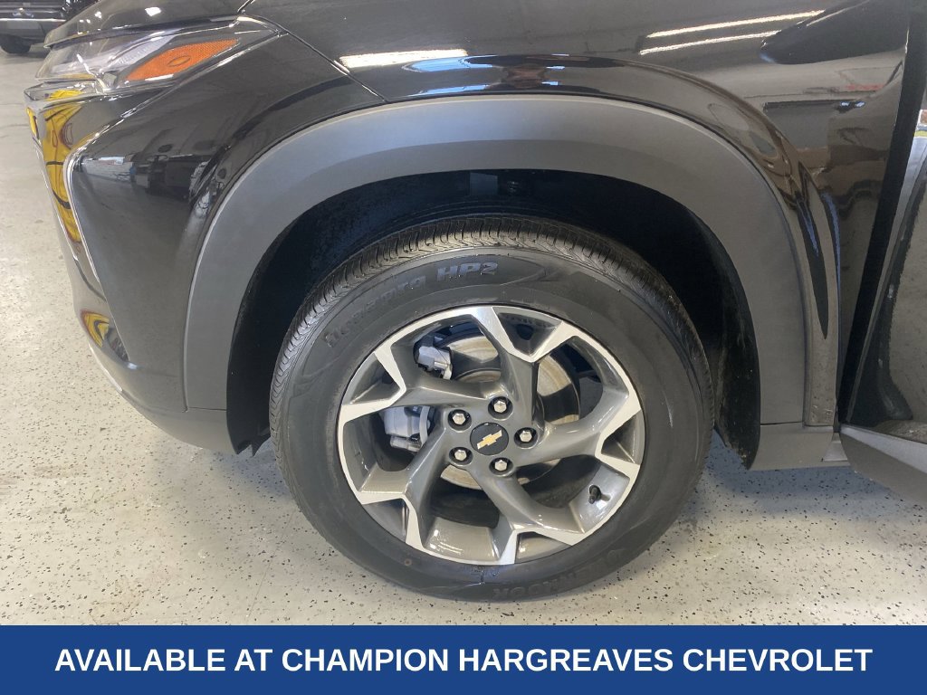Certified 2024 Chevrolet Trax LT w/ Driver Confidence Package FWD image 41