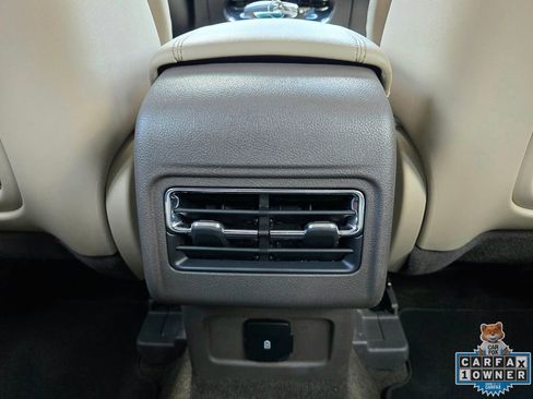 Used 2023 Lincoln Corsair FWD image 40