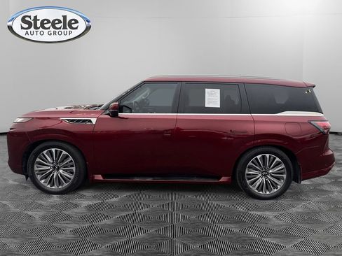 Used 2025 INFINITI QX80 Sensory image 2