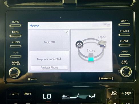 Used 2022 Toyota Prius LE FWD image 28