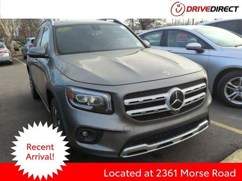Used 2021 Mercedes-Benz GLB 250 image 1