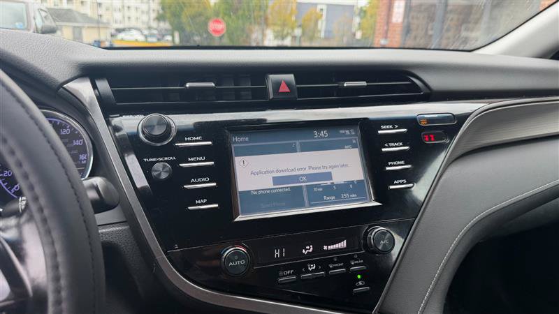 Used 2019 Toyota Camry SE FWD image 30