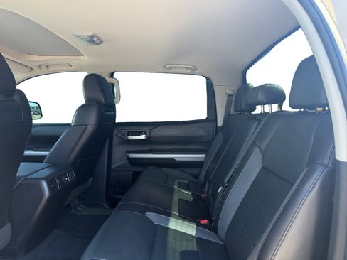 Used 2019 Toyota Tundra Limited w/ Limited Premium Package AWD/4WD image 11