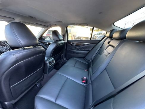 Used 2018 INFINITI Q50 Luxe w/ Essential Package (3.0T Luxe) image 14