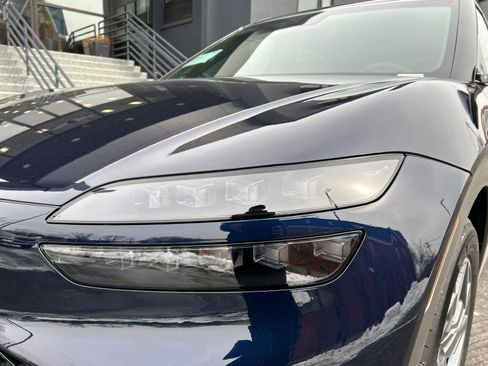 New 2025 Genesis GV60 Advanced image 7