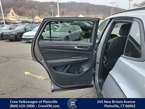 New 2026 Volkswagen Atlas Cross Sport SEL R-Line image 47