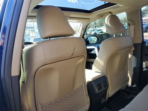 Used 2022 Toyota 4Runner Limited image 12