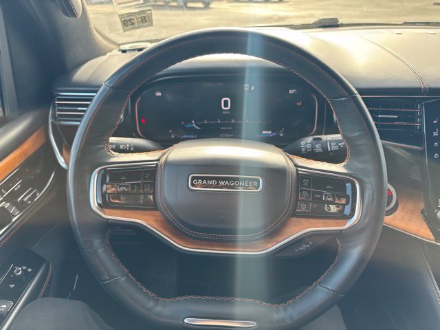 Used 2024 Jeep Grand Wagoneer L Series III AWD/4WD image 19