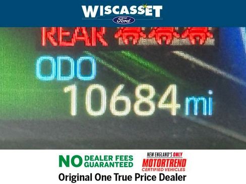 Used 2024 Toyota RAV4 XLE Premium w/ Weather Package image 18