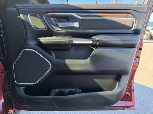 Used 2019 RAM 1500 Laramie image 25