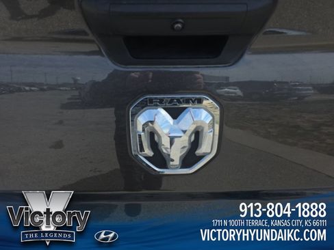 Used 2024 RAM 2500 Big Horn AWD/4WD image 6