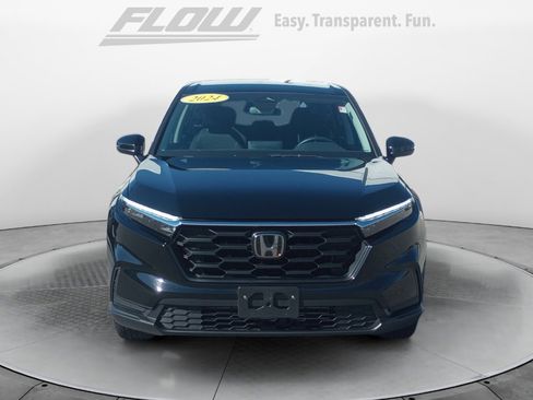 Used 2024 Honda CR-V LX image 2