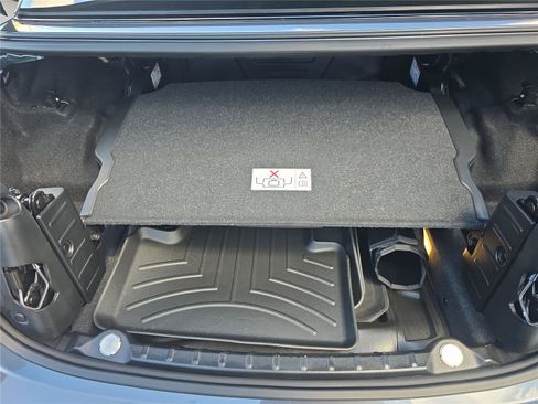 Used 2020 BMW M4 Convertible w/ Competition Package RWD image 23