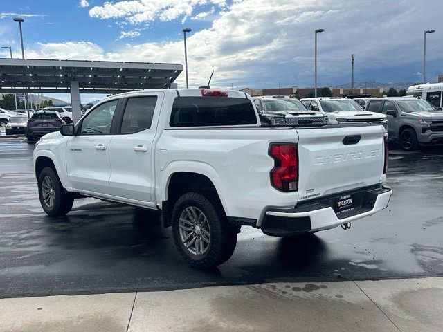 Used 2023 Chevrolet Colorado LT RWD image 3