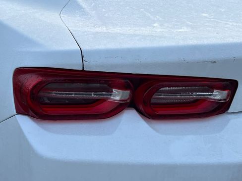 Used 2020 Chevrolet Camaro LT image 14