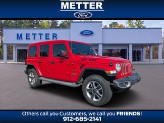 Used 2018 Jeep Wrangler Unlimited Sahara AWD/4WD video 1