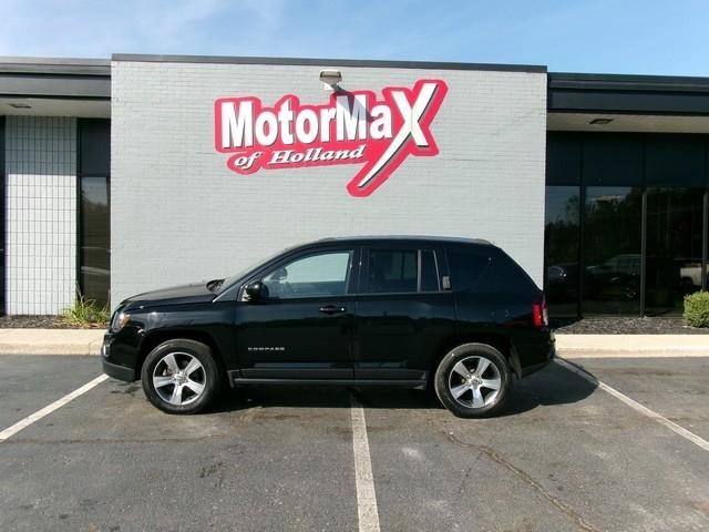 Used 2017 Jeep Compass High Altitude AWD/4WD image 1