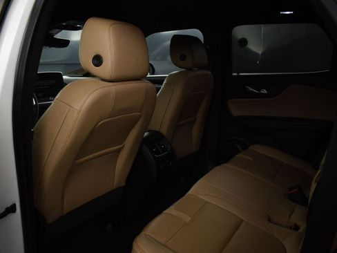 Used 2023 Chevrolet Blazer Premier w/ Driver Confidence II Package image 17