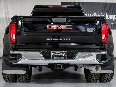 Used 2022 GMC Sierra 3500 SLE w/ SLE Value Package AWD/4WD image 9