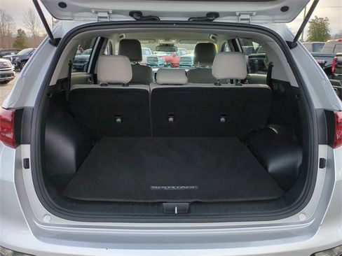 Used 2022 Kia Sportage LX image 22