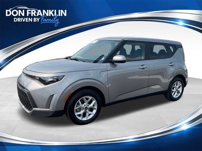 Used 2025 Kia Soul LX w/ LX Technology Package