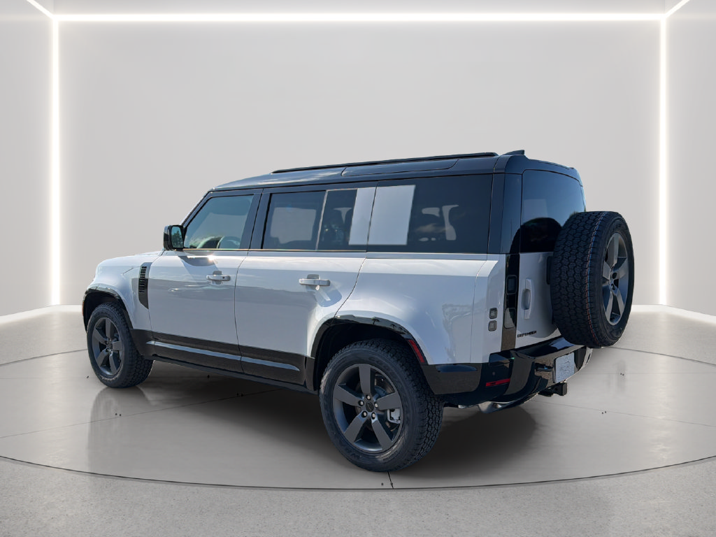 New 2026 Land Rover Defender 110 X-Dynamic SE AWD/4WD image 14