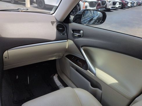 Used 2012 Lexus IS 250 w/ Premium Pkg Value Edition RWD image 16