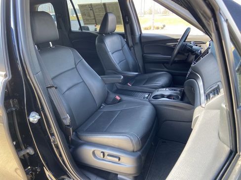 Used 2023 Honda Passport EX-L image 19