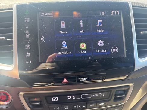 Used 2016 Honda Pilot EX image 18