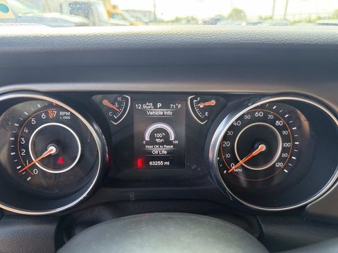 Used 2019 Jeep Wrangler Sport AWD/4WD image 21