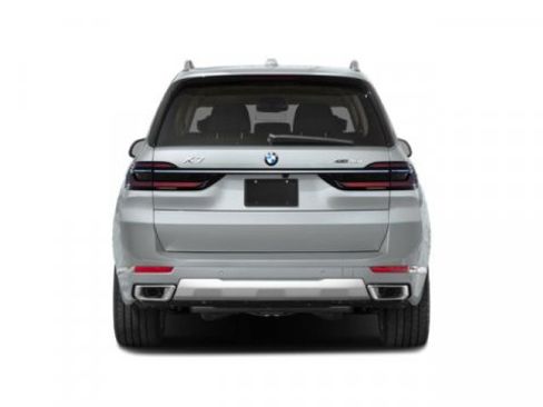 New 2026 BMW X7 xDrive40i image 8