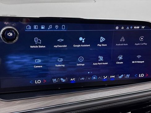 New 2026 Chevrolet Suburban Premier image 17