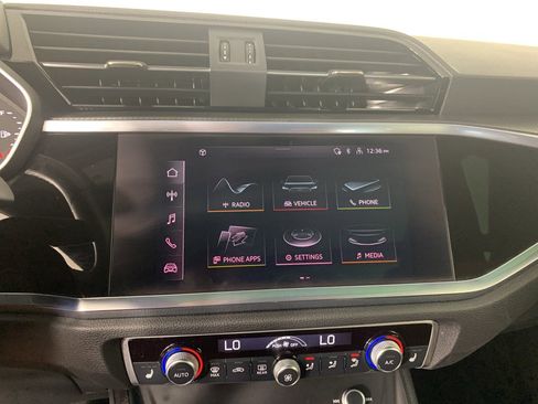 Used 2022 Audi Q3 2.0T Premium image 26