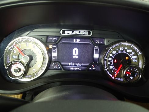 Used 2020 RAM 1500 Limited RWD image 29