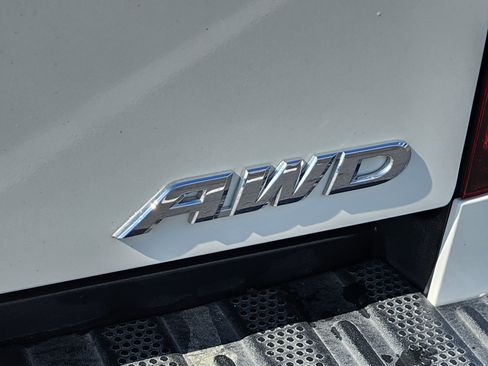 Used 2022 Honda Ridgeline Black Edition image 18