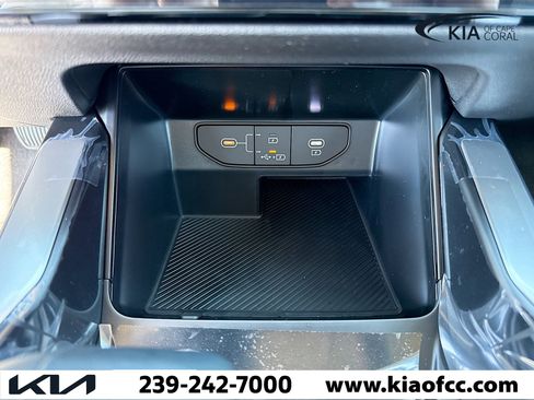 New 2026 Kia Sorento LX FWD image 28